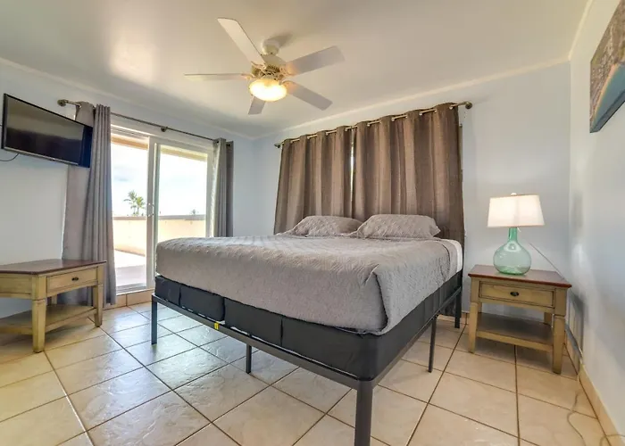 Beautiful Kihei Condo - Walk To The Beach!